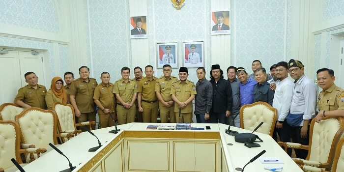 makam_c889aac740