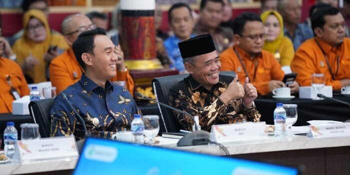 wabup-ogan-ilir-hadiri-rakor-sinergi-pengentasan-kemiskinan-se-sumsel-tahun-2026